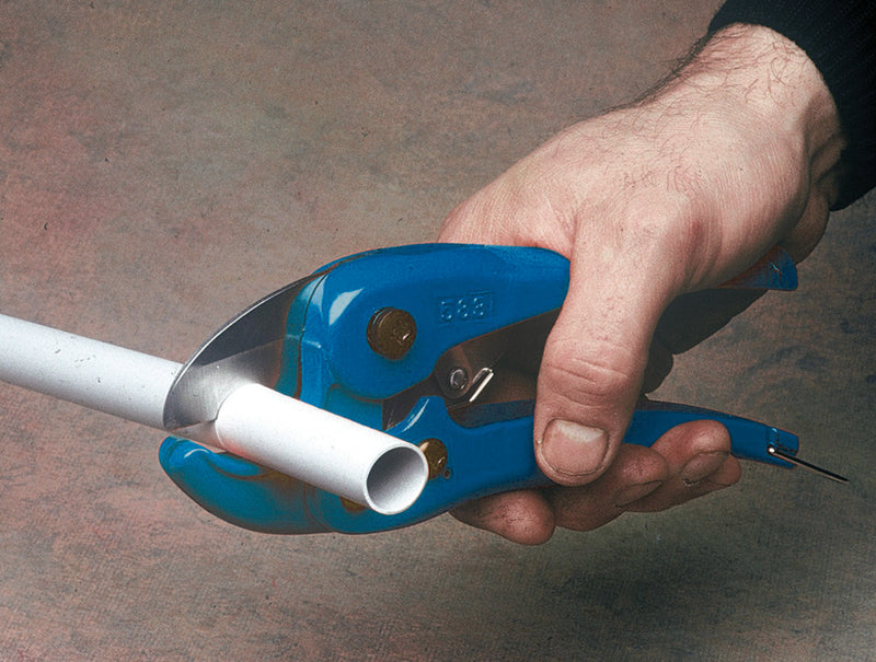 Unior PVC pipe cutter, 195 – Roladex Industrial Ltd, www.roladex.co.uk