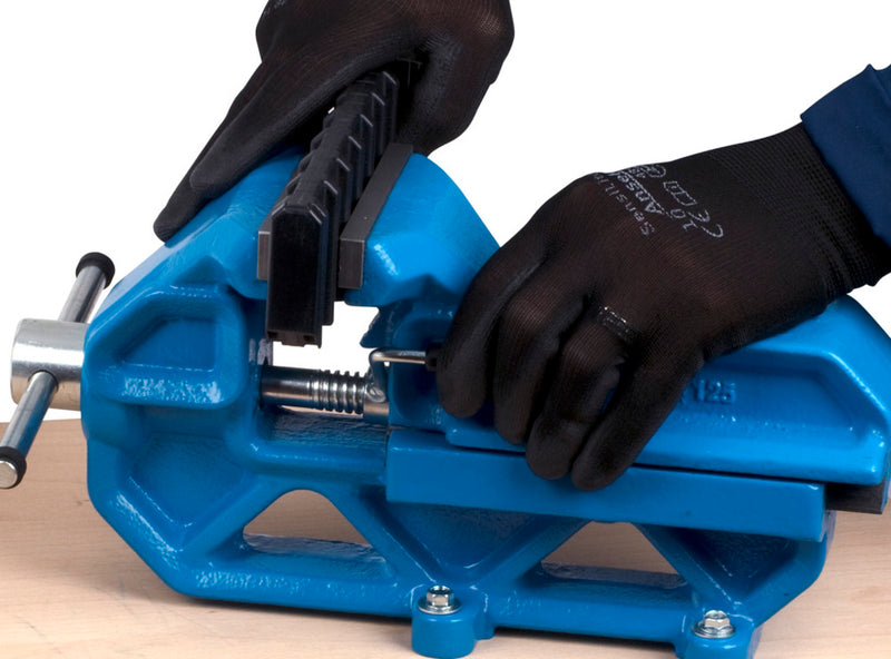 Unior Quick IRONGATOR engineer's vice with quick moving system, 150 – Roladex Industrial Ltd, www.roladex.co.uk